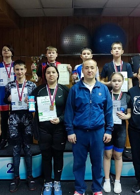 Спортсмен из Приуралья завоевал кубок по тяжёлой атлетике 