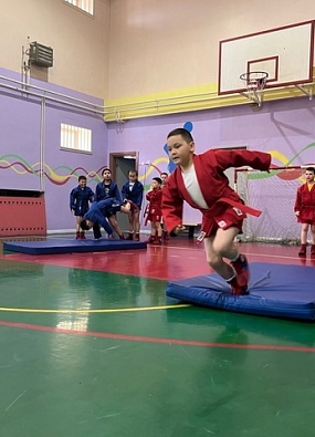 Начинающие самбисты Аксарки мечтаю о международных соревнованиях