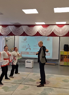 Педагоги Харсаима накреативили на «физре» на «золото»