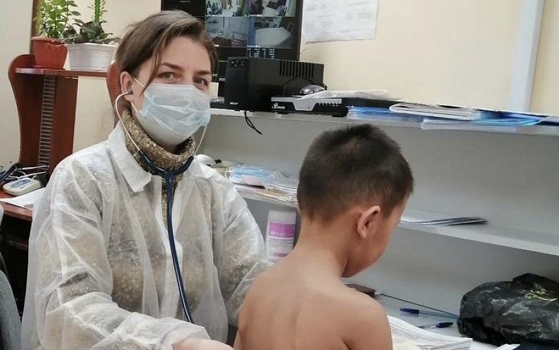 Аксарковские врачи обследуют жителей посёлков